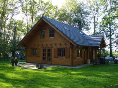 009.07.houten woning-blokhuis-blokhut003.jpg