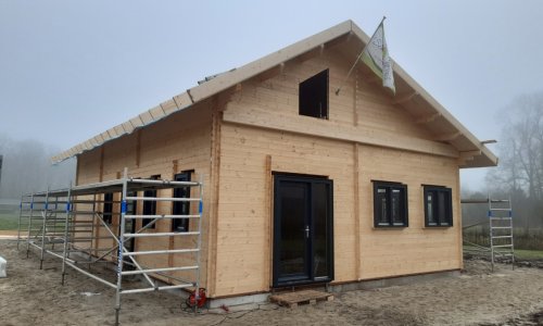 008.22.logwoning-houten-woning-jansen_blokhuizen013.jpg