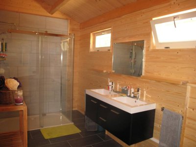 271.12.blokhuis-blokhut-houten_woning011.jpg
