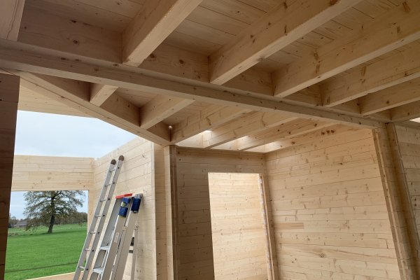 052.23.logwoning-houten-woning-jansen_blokhuizen04.jpg