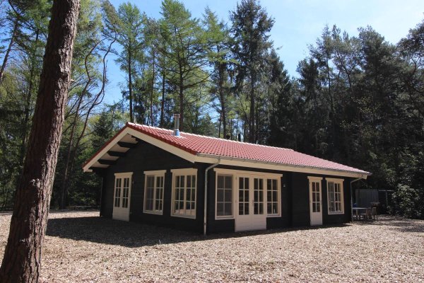 046.15.recreatiewoning-blokhuis-blokhut005.jpg