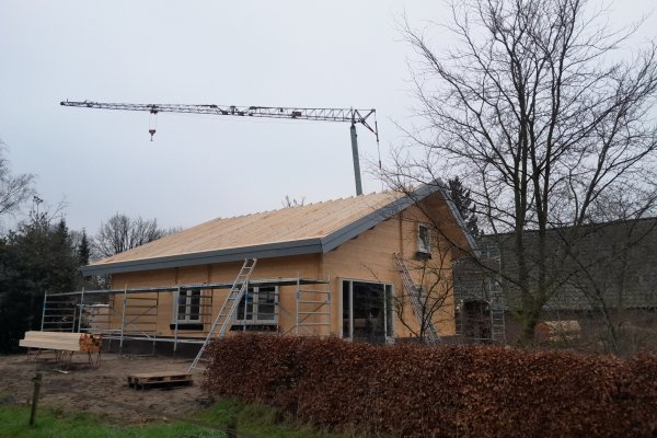 052.23.logwoning-houten-woning-jansen_blokhuizen012.jpg