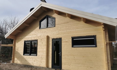 013.22.houten-logwoning-mantelzorgwoning-jansen-blokhuizen009.jpg