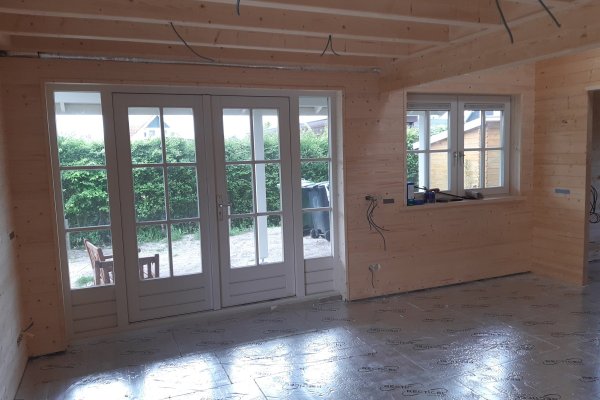 137.19.logwoning-recreatiewoning-blokhuis010.jpg