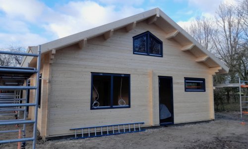 013.22.houten-logwoning-mantelzorgwoning-jansen-blokhuizen007.jpg