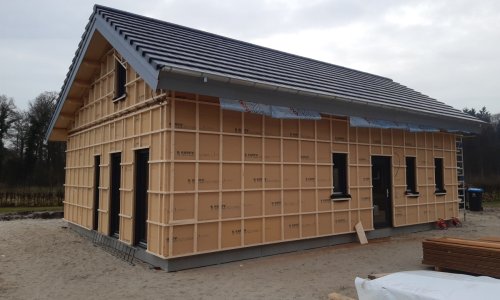 008.22.logwoning-houten-woning-jansen-blokhuizen-22.jpg