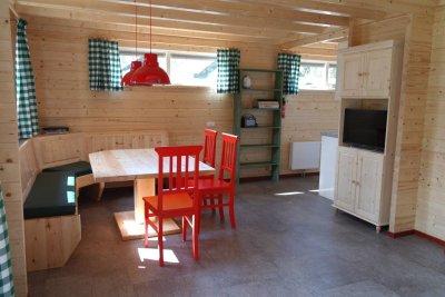 058.14.recreatiewoning-blokhut-blokhuis003.jpg