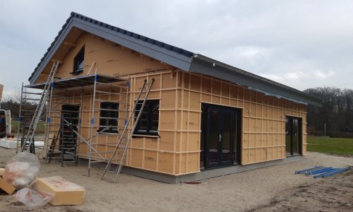 008.22.logwoning-houten-woning-jansen-blokhuizen-21.jpg