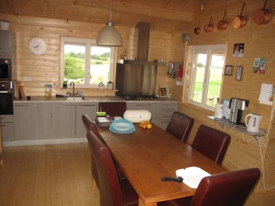 271.12.blokhuis-blokhut-houten_woning010.jpg