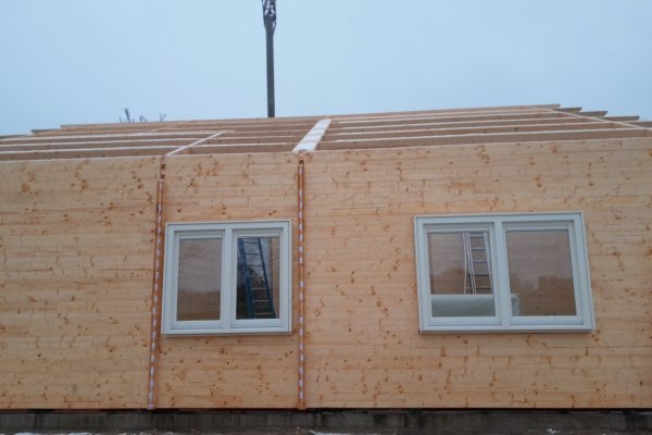 052.23.logwoning-houten-woning-jansen_blokhuizen08.jpg