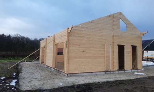 008.22.logwoning-houten-woning-jansen_blokhuizen07.jpg