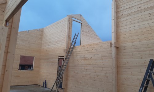 008.22.logwoning-houten-woning-jansen_blokhuizen08.jpg