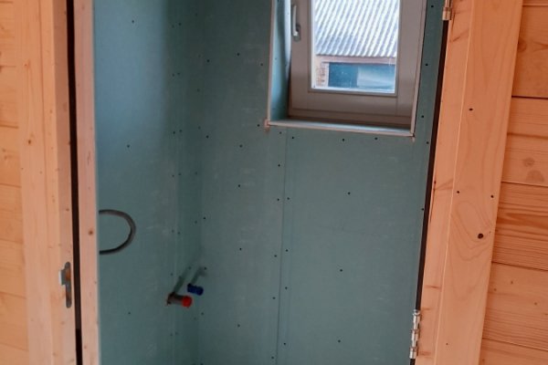 052.23.logwoning-houten-woning-jansen_blokhuizen020.jpg